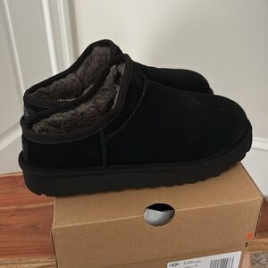 UGG Black Suede Slip-On Slipper